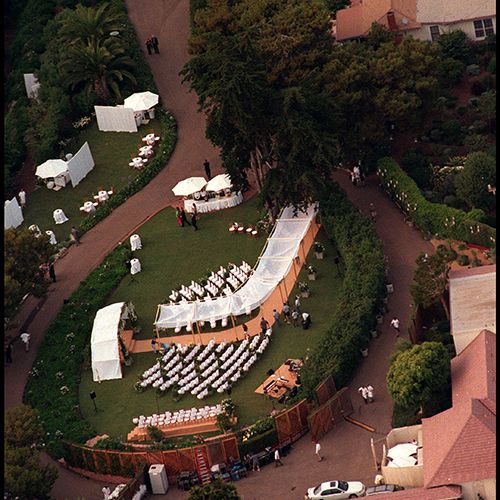 布拉德·皮特和詹妮弗·安妮斯顿在加州马里布举行婚礼的地点鸟瞰图