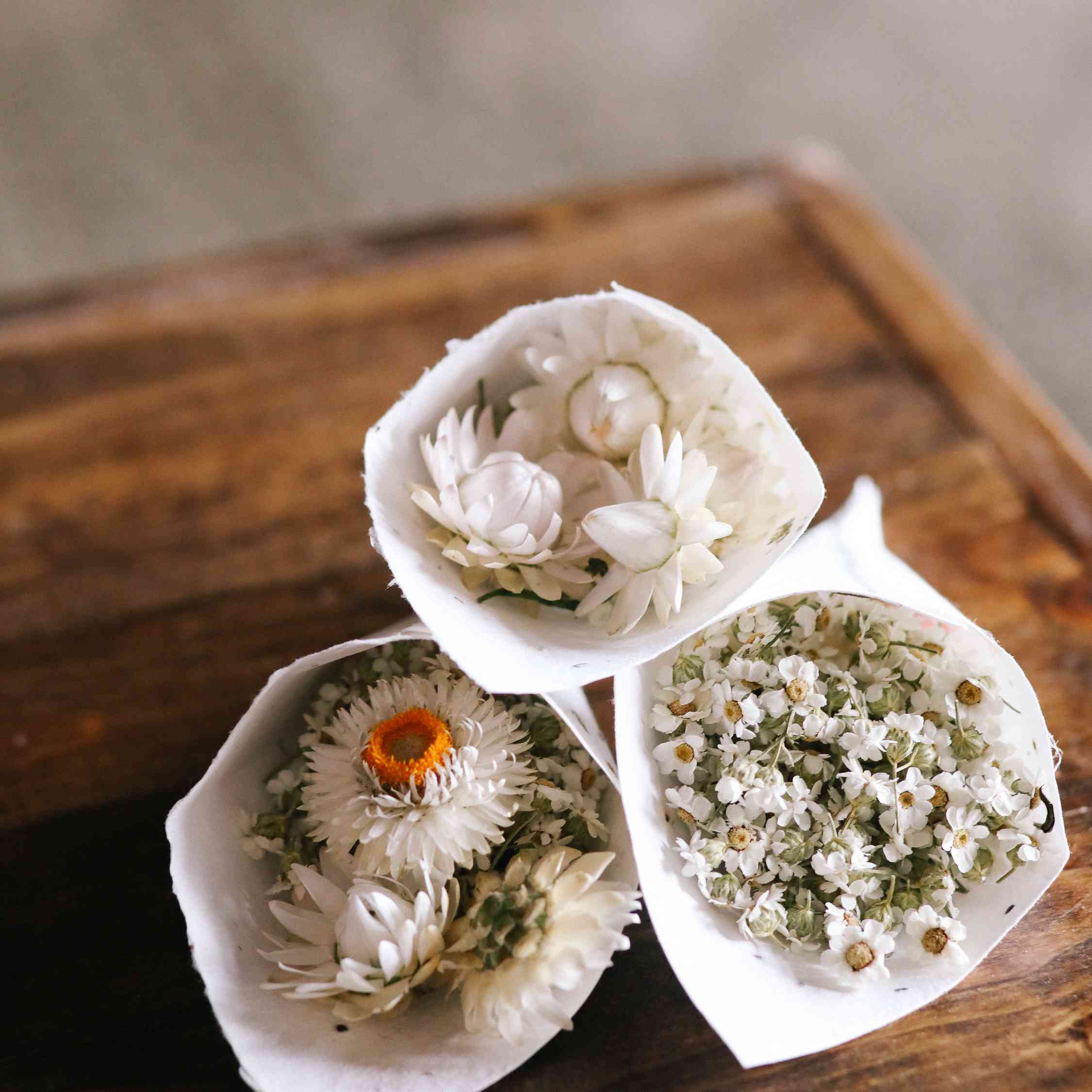 萨凡纳和赖克婚礼，花折腾“class=