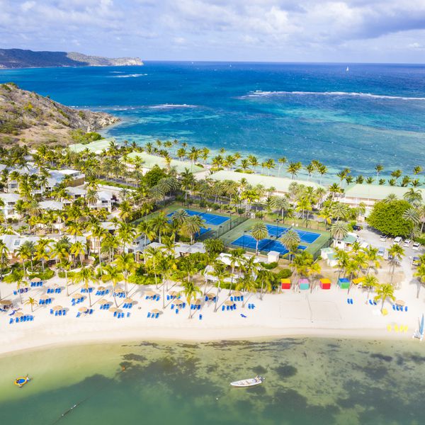 度假胜地和网球