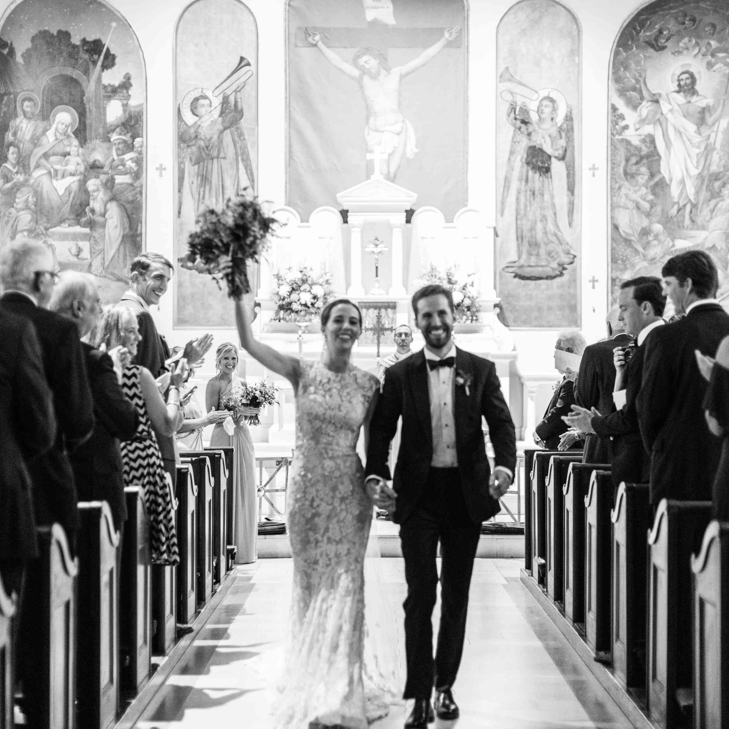 <p>新郎新娘退场</p><br><br>