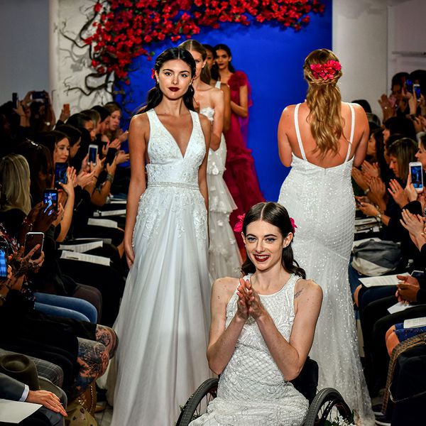 忒伊亚婚纱礼服