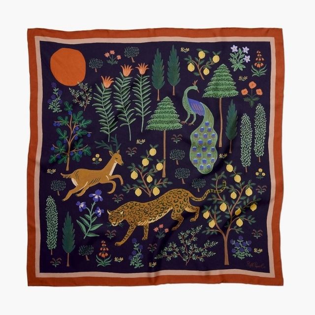 来福纸业公司丝巾