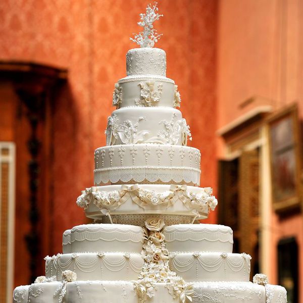 威廉王子和凯特·米德尔顿的婚礼蛋糕