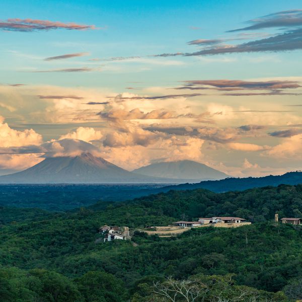 内库佩体育度假村和撤退