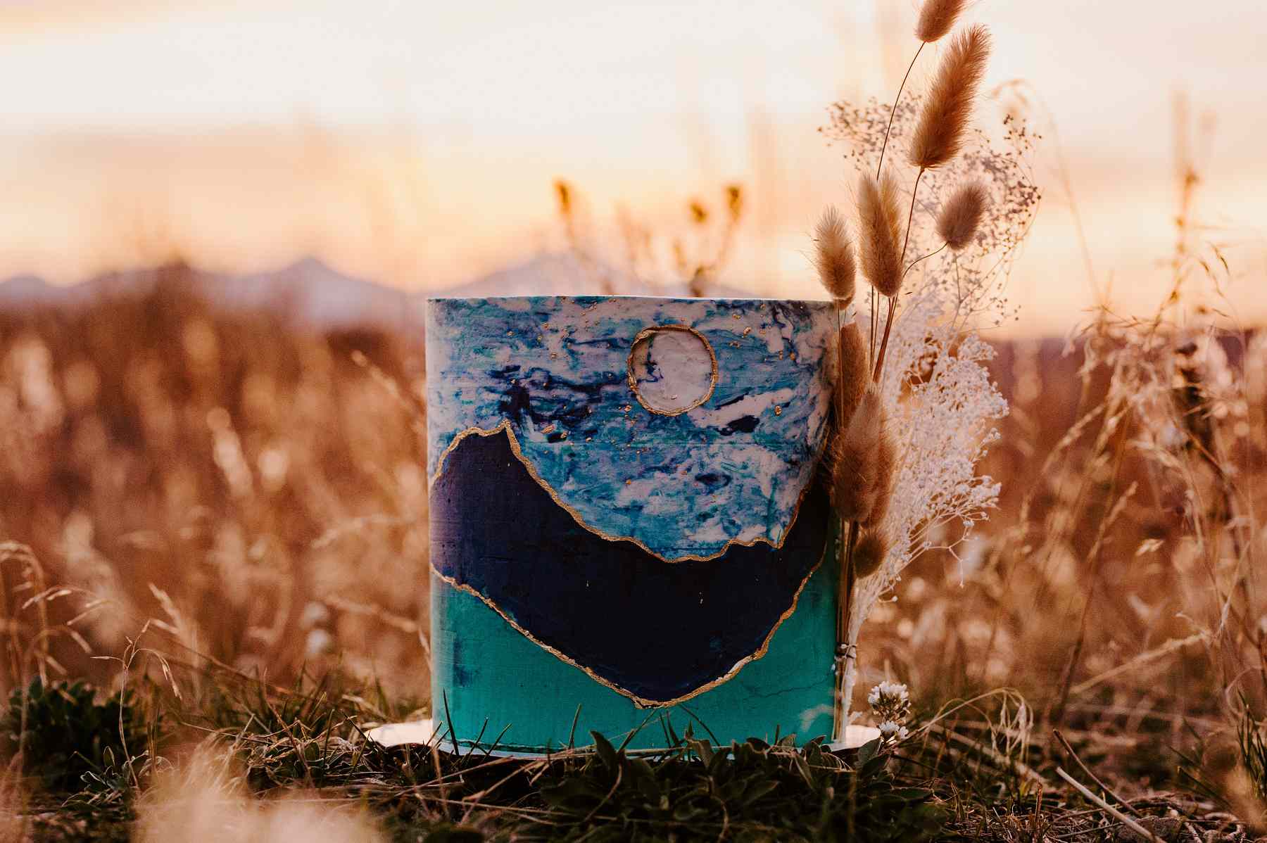 山和天空画蛋糕