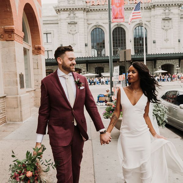 杰奎琳·菲茨帕特里克和迪伦·安格在科罗拉多州的丹佛市结婚。