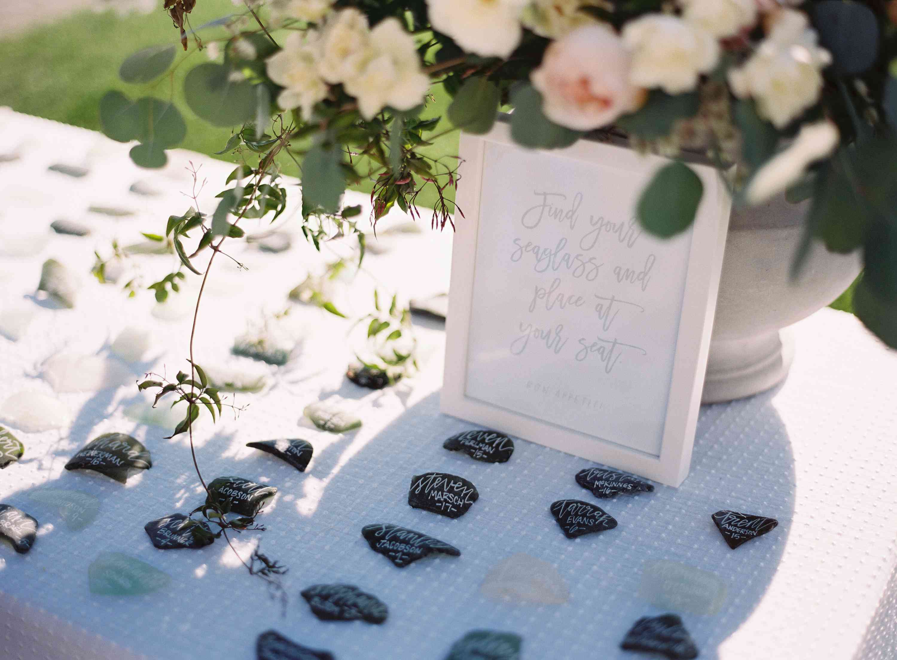 海玻璃餐桌餐具