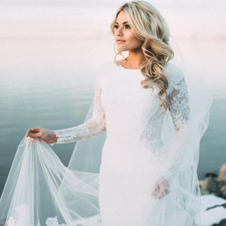 2016年新年，维特尼·卡森与卡森·麦卡利斯特在里维尼结婚