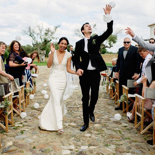 <p>新娘新郎退场<p>