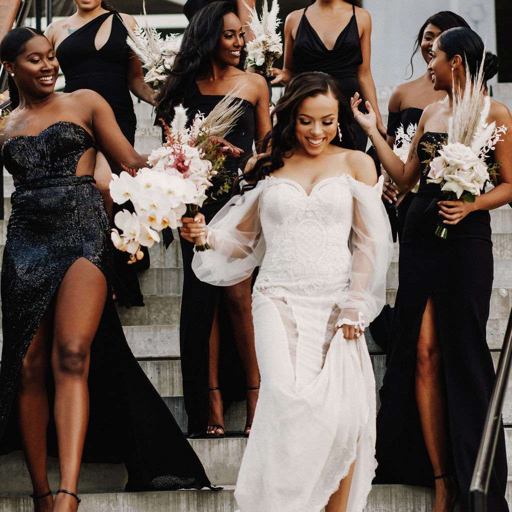 新娘和新娘派对