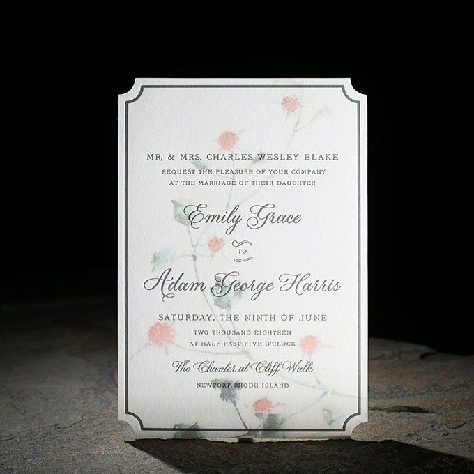 花的婚礼请柬直立