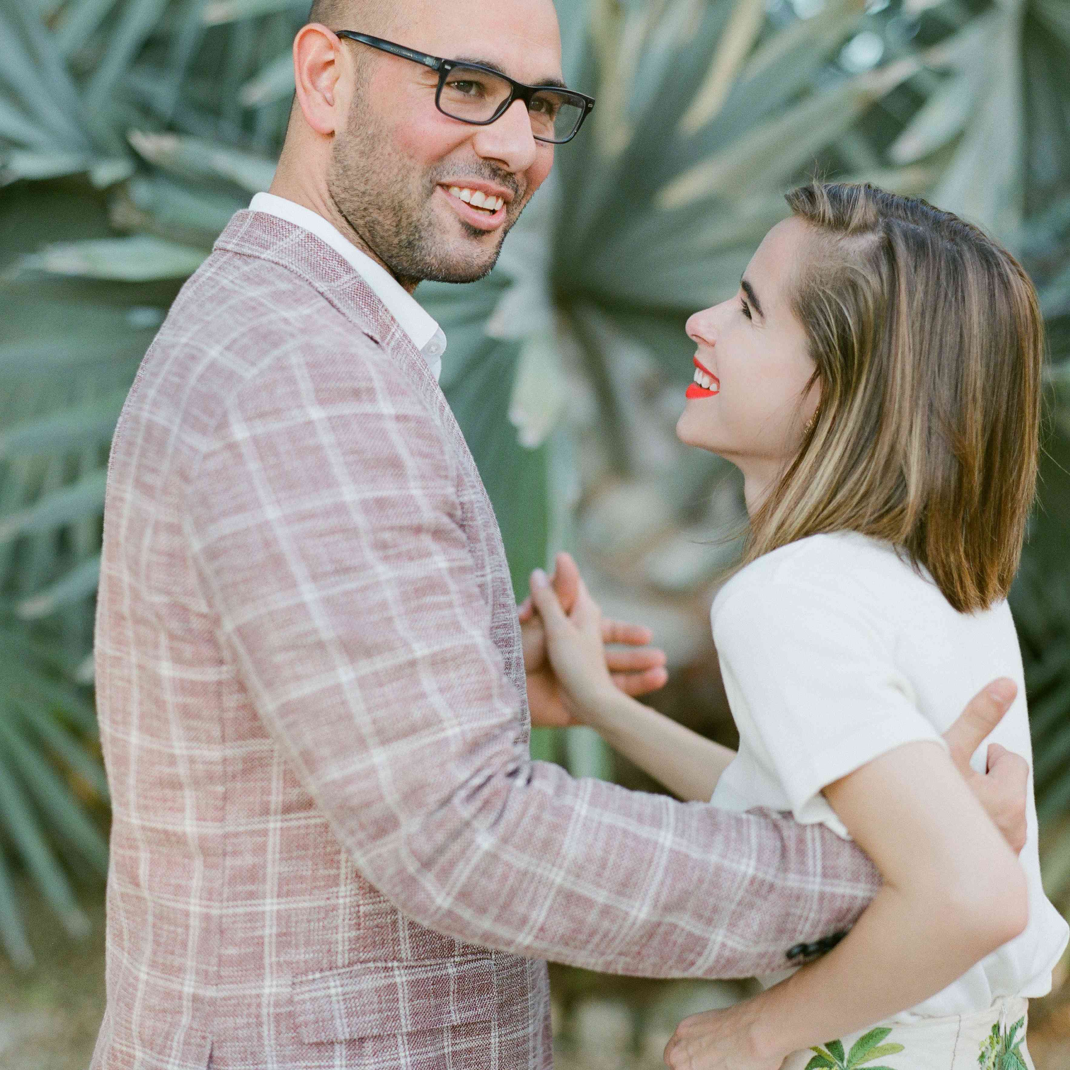 斯蒂芬妮·希尔订婚照188bet官网88bet官网