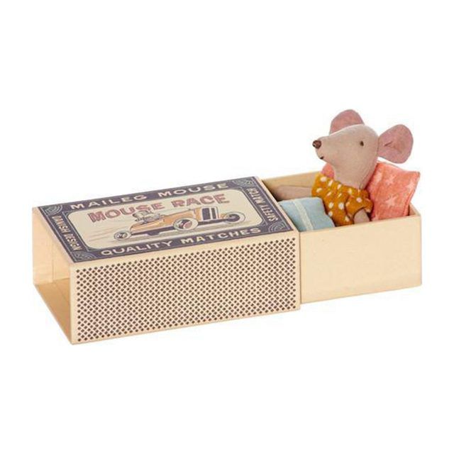 梅索内特小妹妹老鼠在火柴盒里