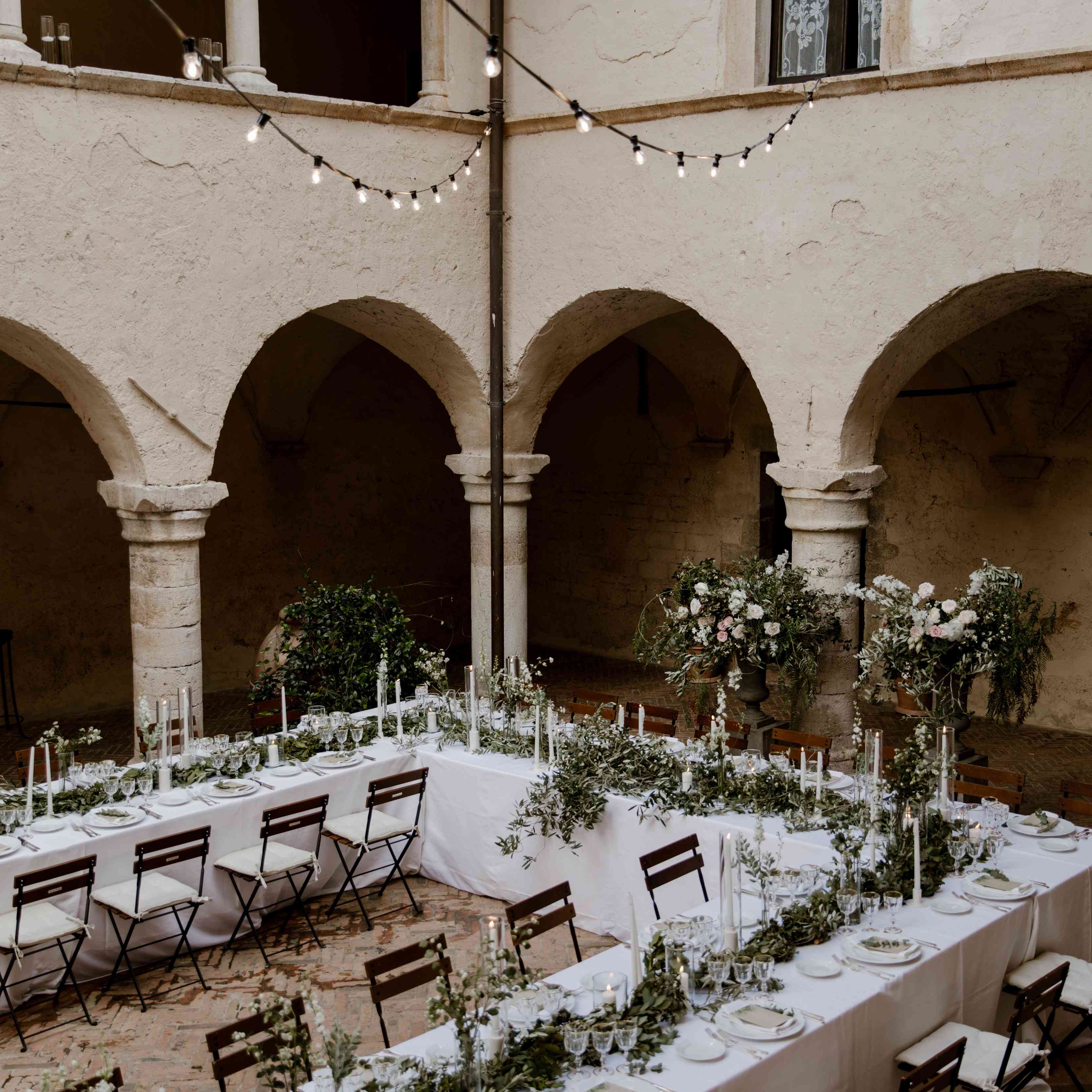 庭院婚礼招待会