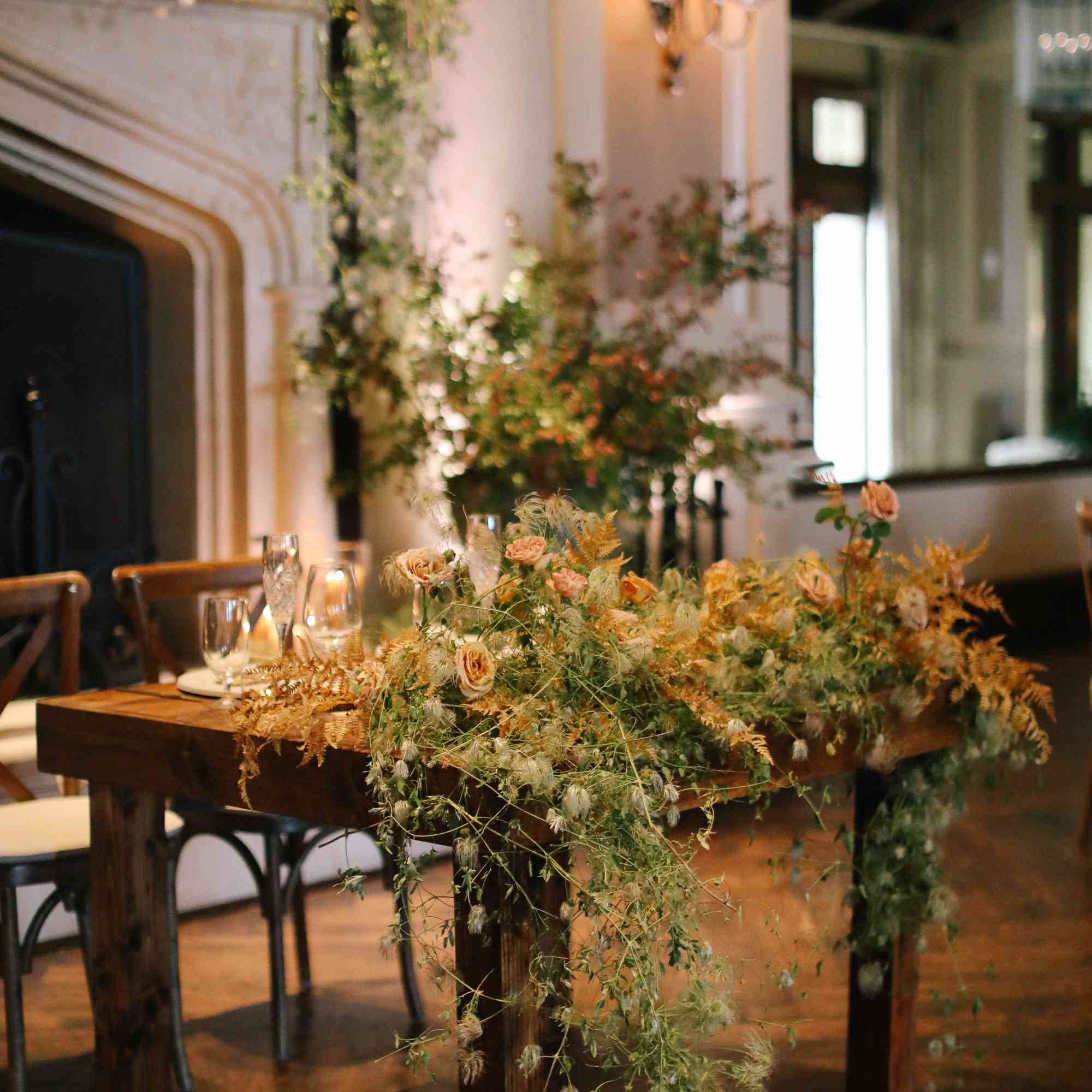 萨凡纳和赖克婚纱，爱人表“class=