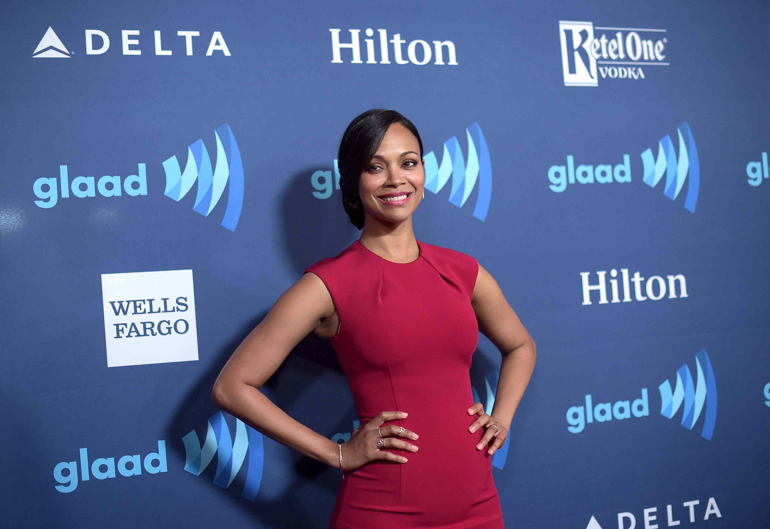 <p Zoe Saldana出席2015年GLAAD Media Awards in California.< p>“class=