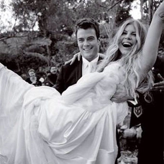 2009年，菲姬与乔什·杜哈默在杜嘉班纳结婚