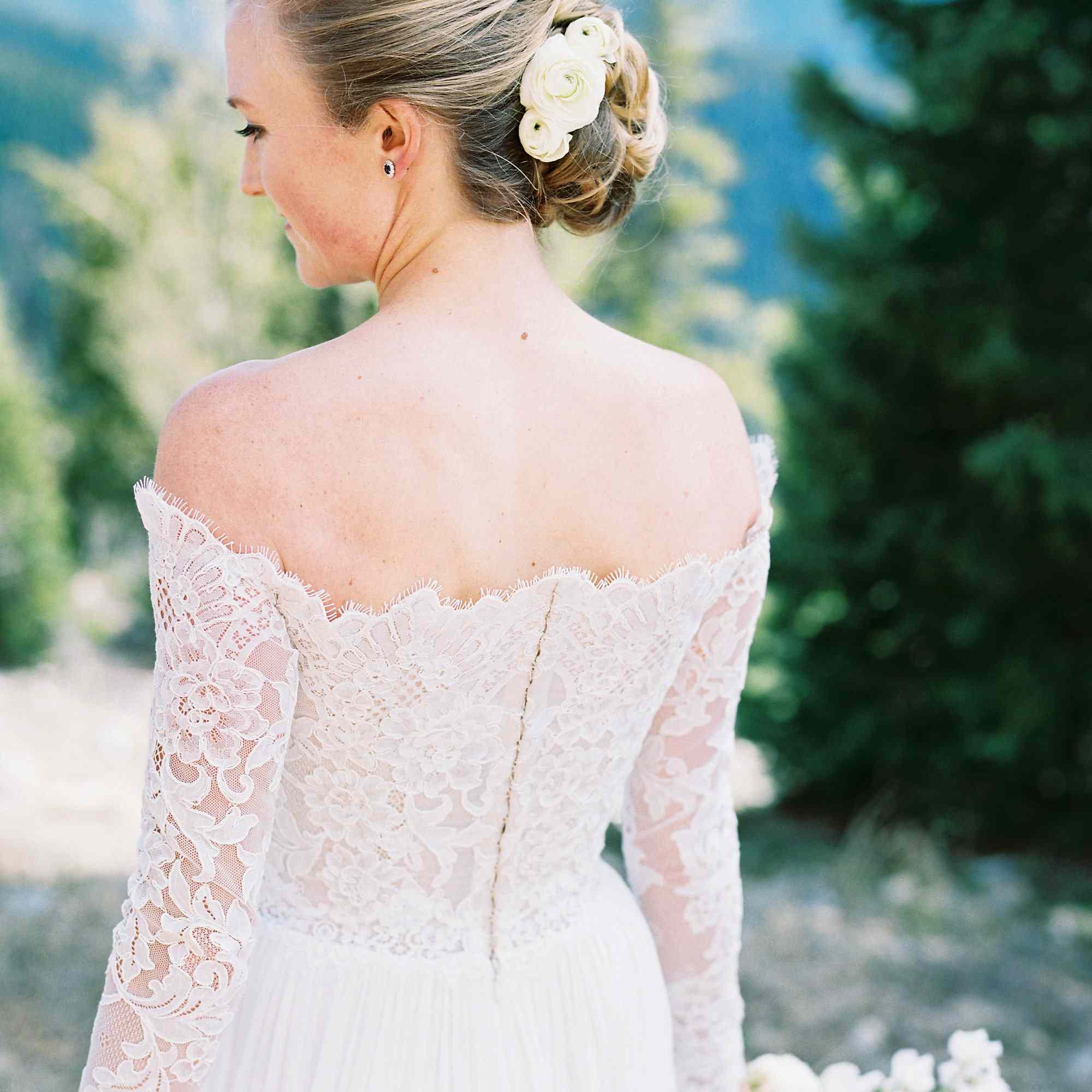 <p>婚礼发型updo </ p>