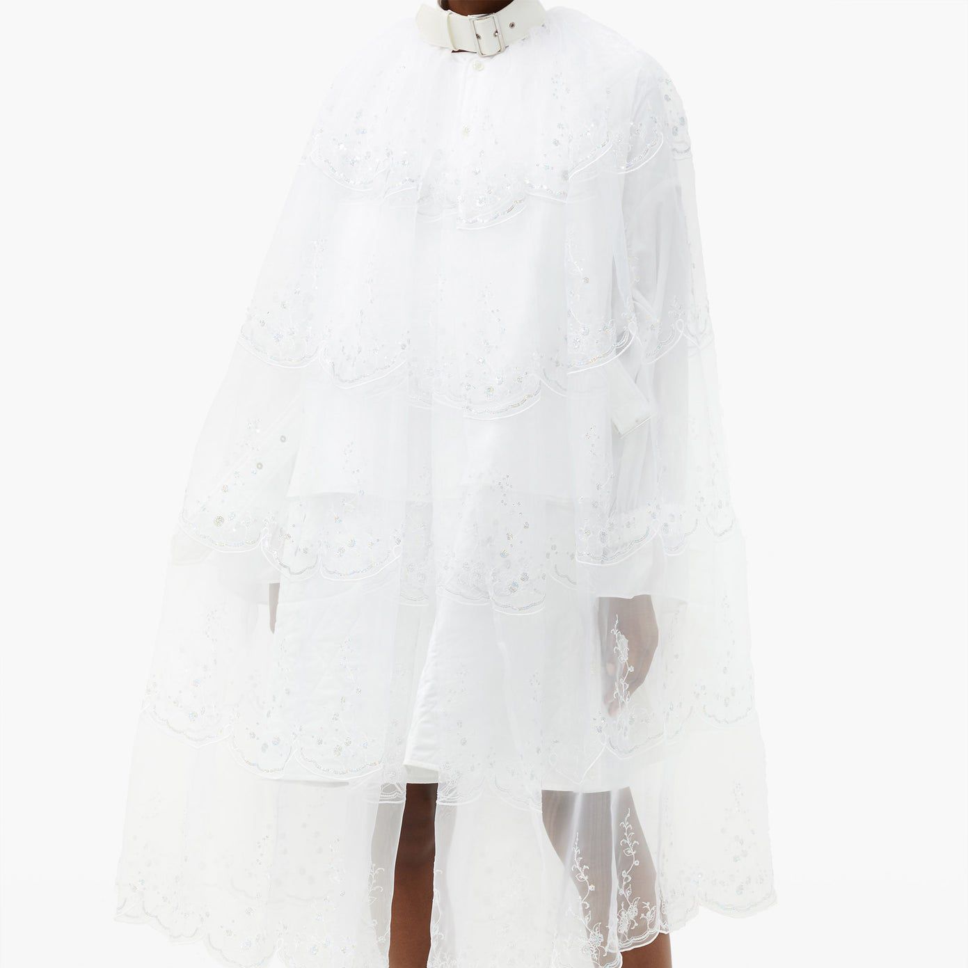 Lequinned刺绣organdy面纱