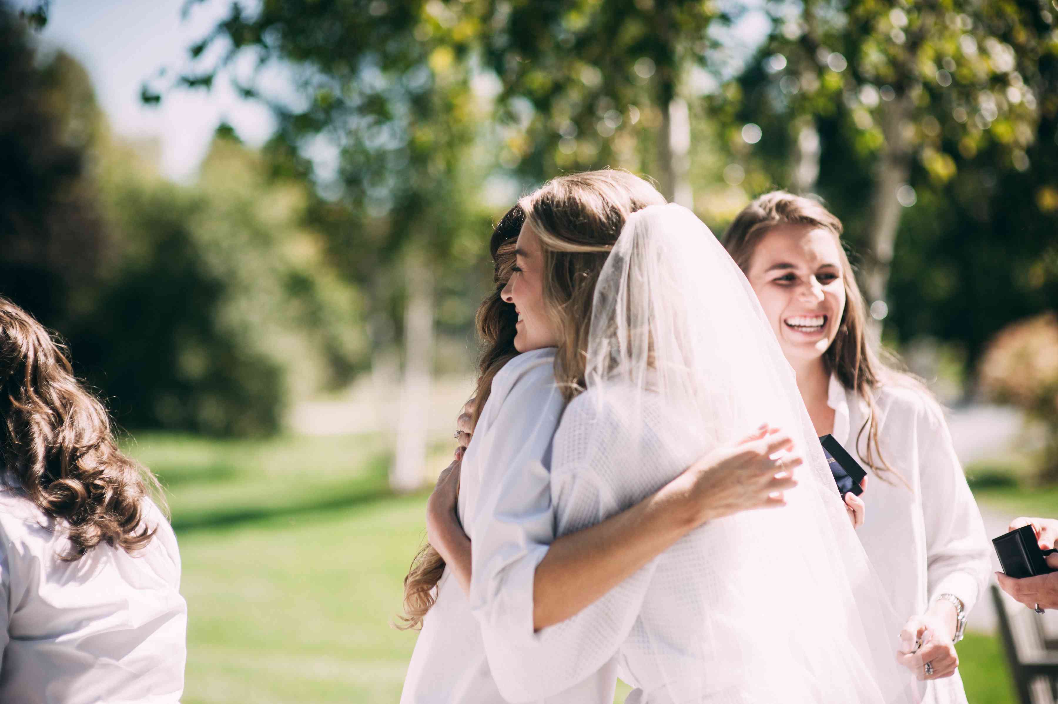 <p>新娘致意客人</ p> <br> <br>