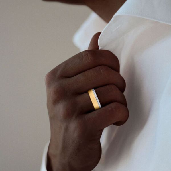 188bet官网88bet官网订婚戒指的男人