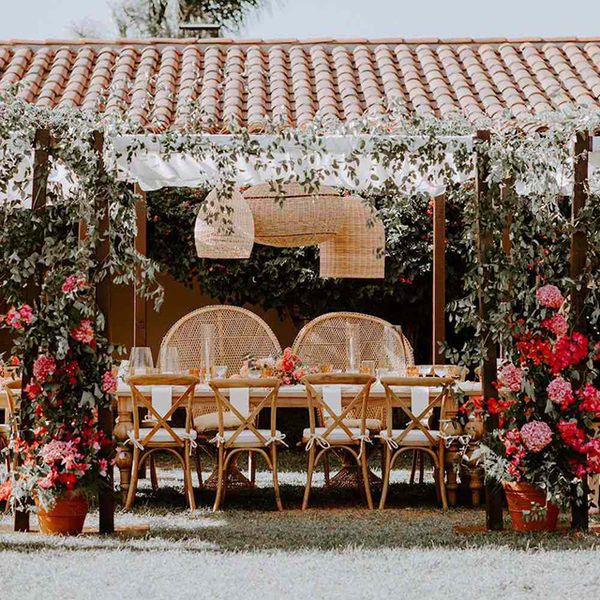 夏日婚礼上的花