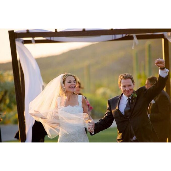 2014年，萨凡纳·格思里与迈克尔·费尔德曼在Monique Lhuillier结婚