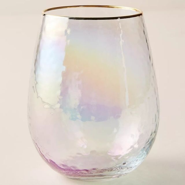 乌斯托洛尼语缺乏无尾葡萄酒玻璃