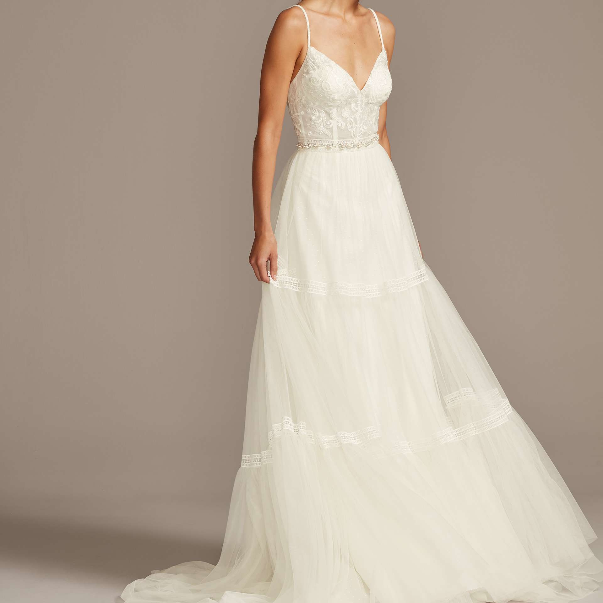 梅丽莎甜蜜的婚纱礼服