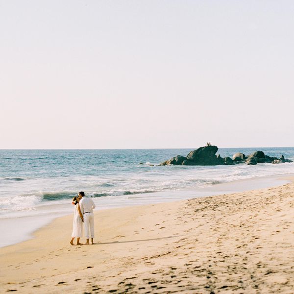 < / p > < p >海滩婚礼