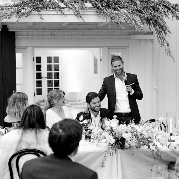 伴郎在婚礼上致辞