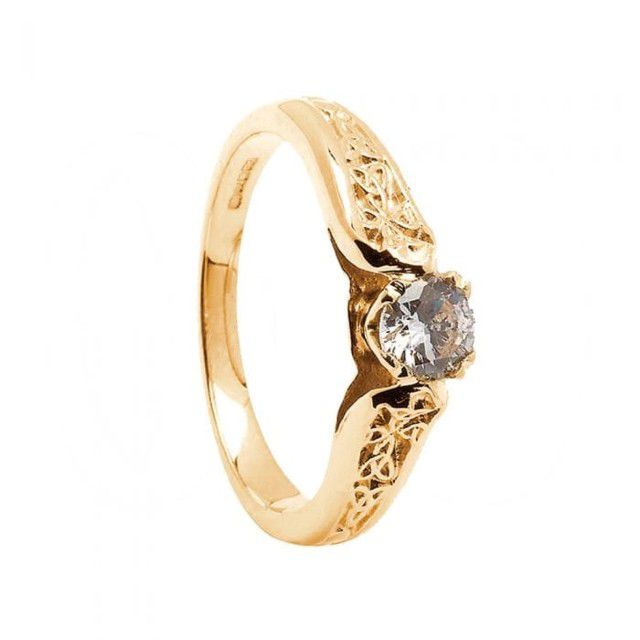 金三一环与中心石头