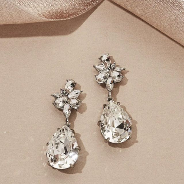 橄榄和笛手水晶耳环