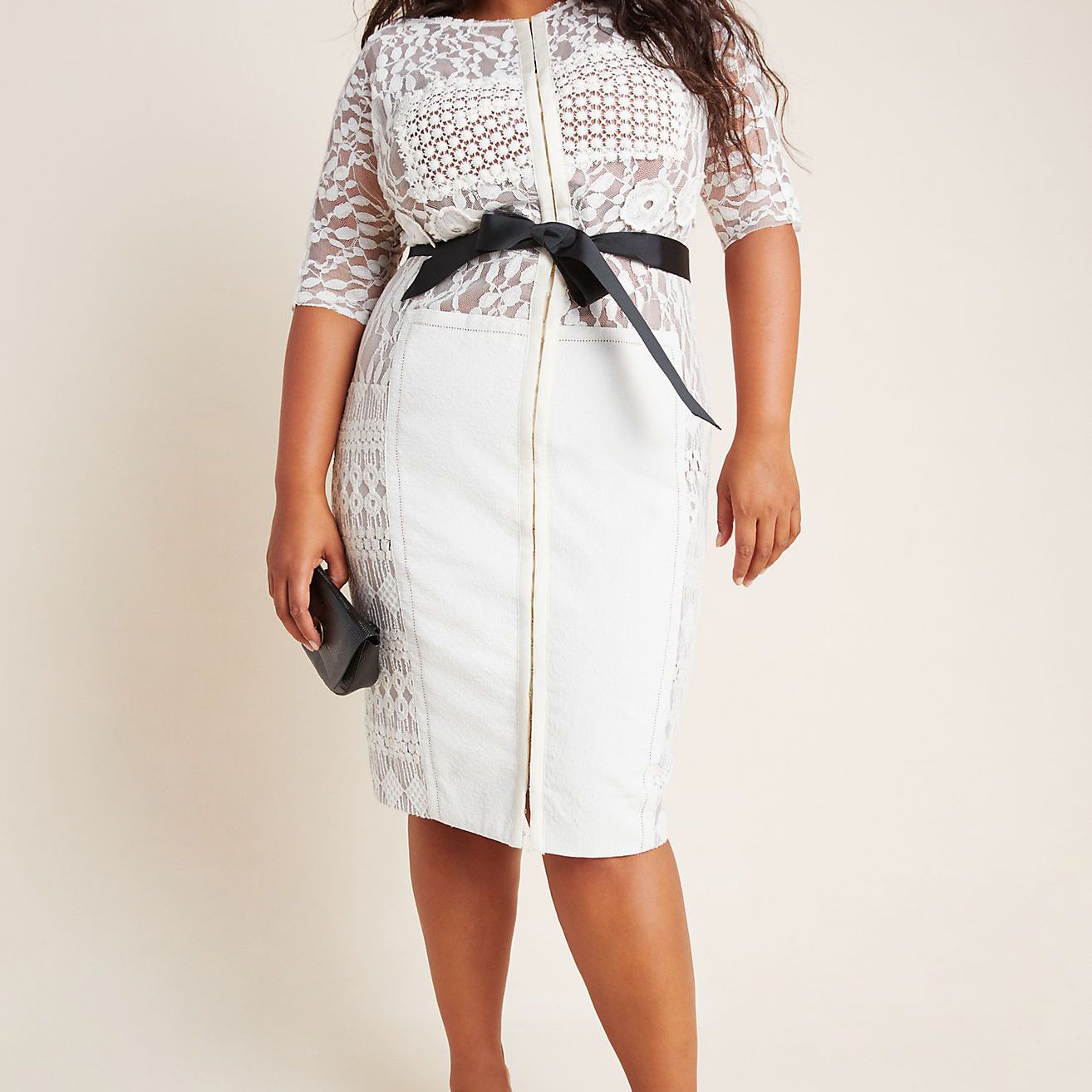 拜伦·拉尔斯·卡里西玛紧身连衣裙