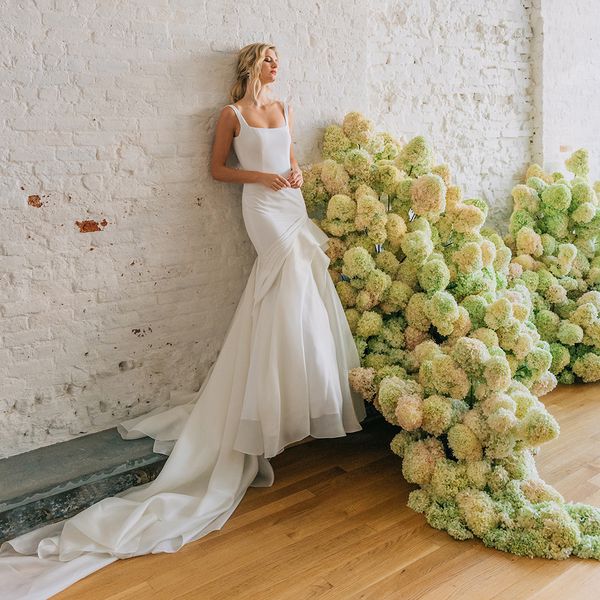 卡罗尔汉娜婚礼DRES