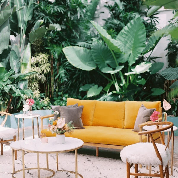 黄色的婚礼细节