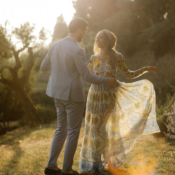 新娘和新郎跳舞