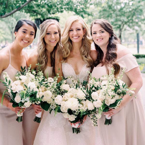 新娘和她的伴娘