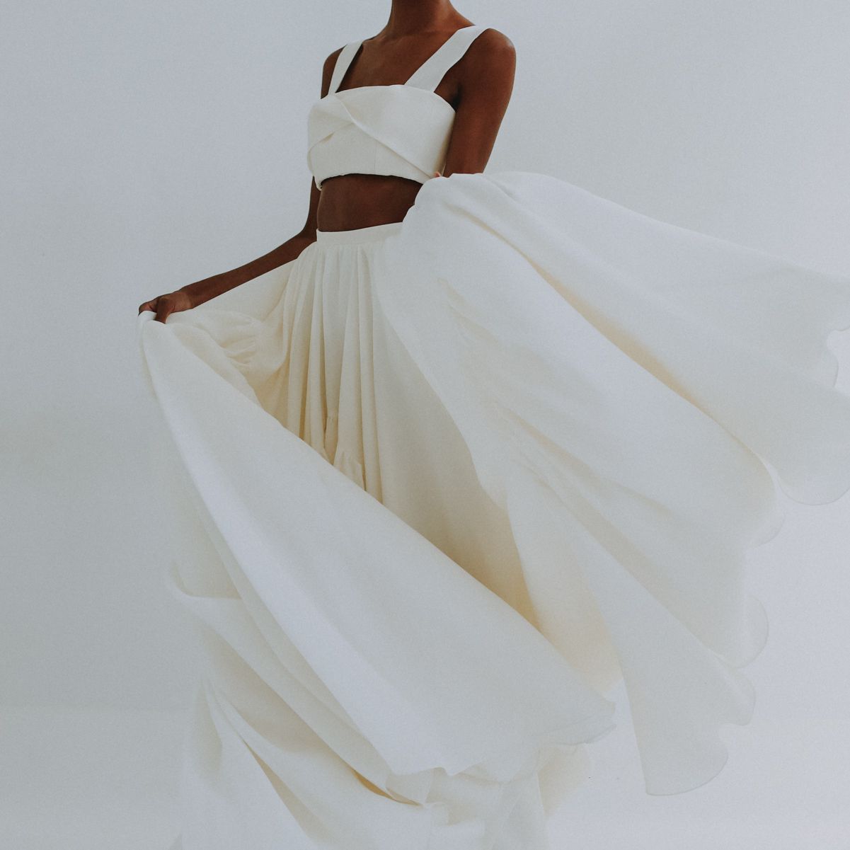 Leanne Marshall婚纱礼服“class=