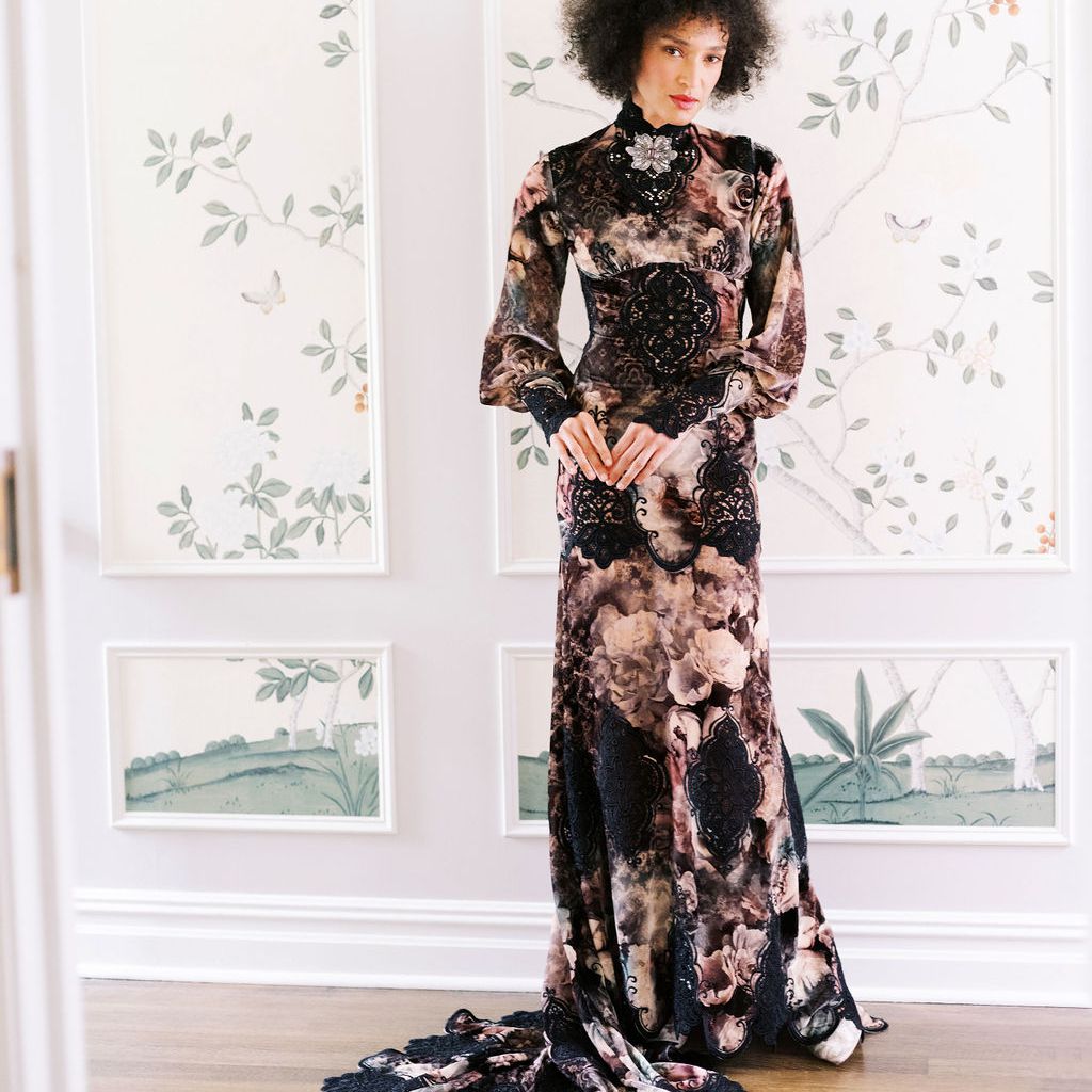 克莱尔·佩蒂伯恩的婚纱