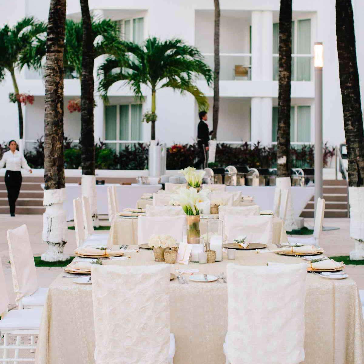 简单的婚礼中心