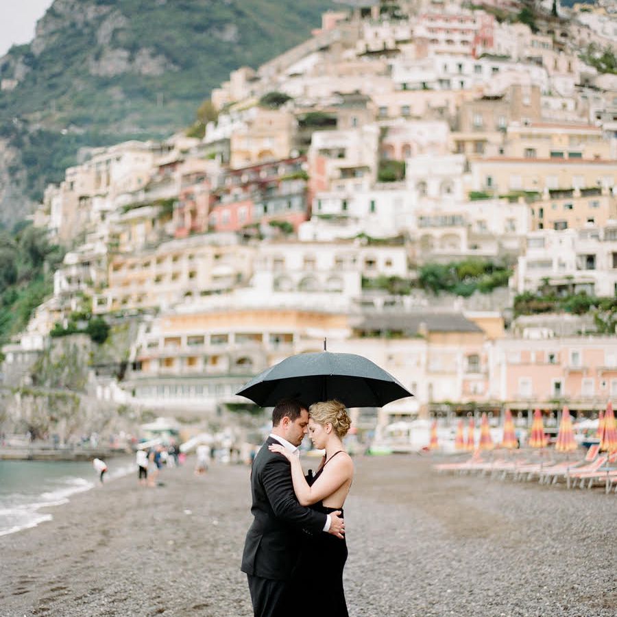 夫妇在波西塔诺