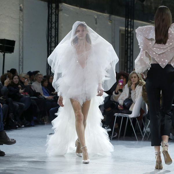 亚历山大·沃尔新娘