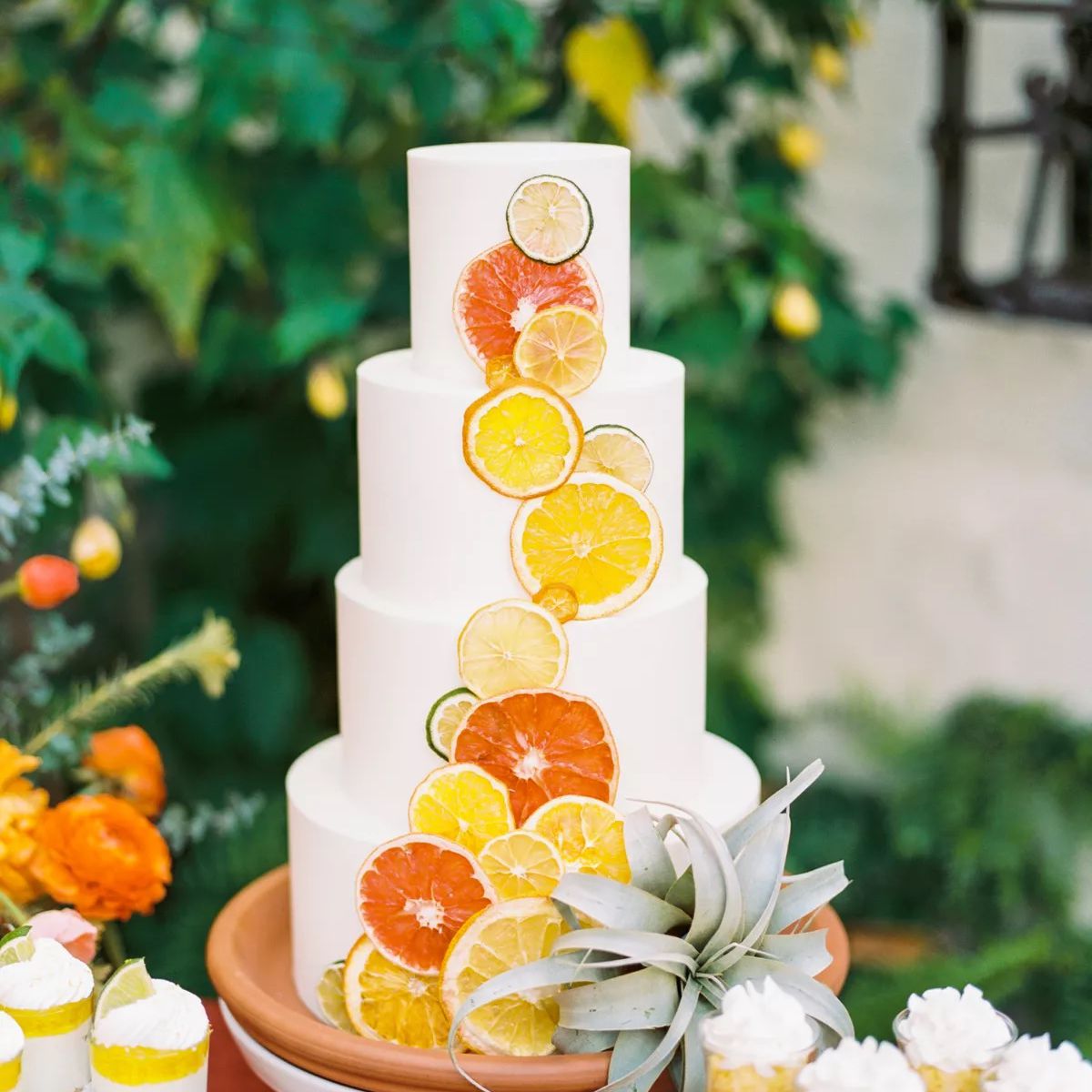 鲜柑橘结婚蛋糕