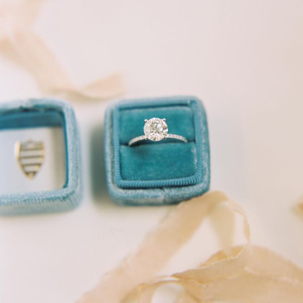 188bet官网88bet官网订婚戒指“class=