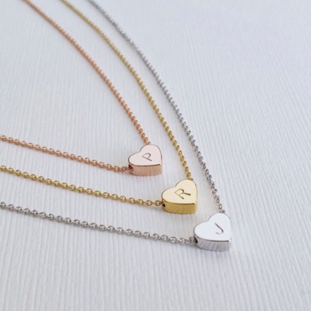 梅兰妮玛丽心形魅力项链
