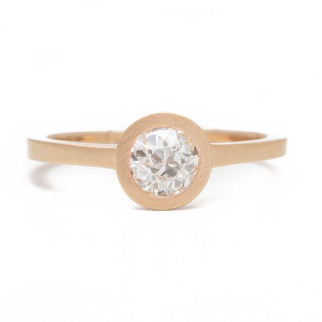 金隐藏的光环戒指