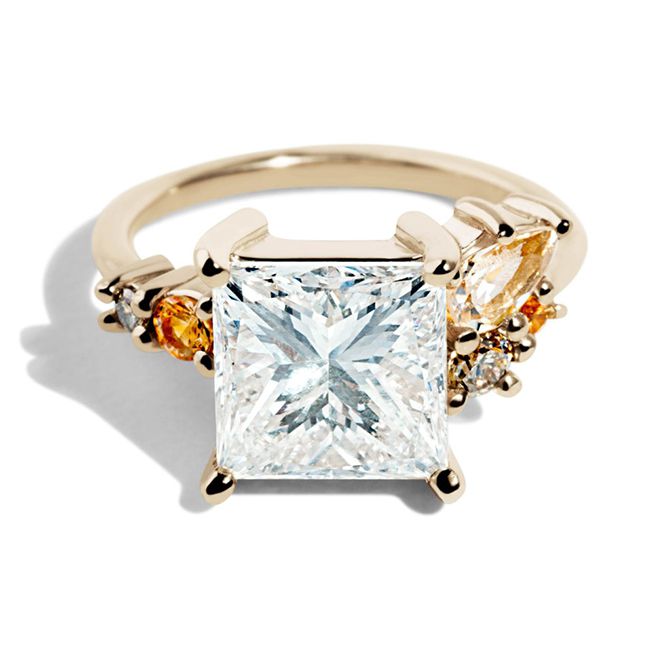 Bario Neal定制传家宝公主切割钻石簇戒指