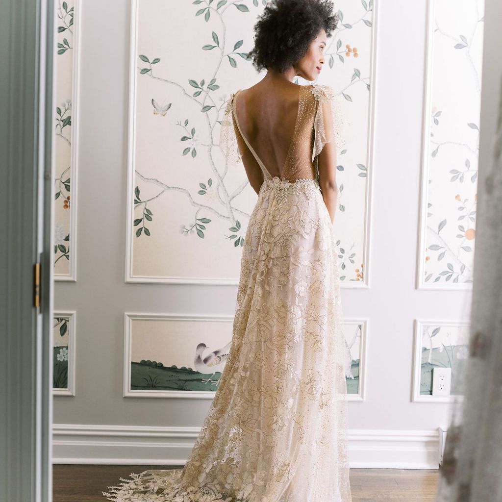 克莱尔·佩蒂伯恩的婚纱