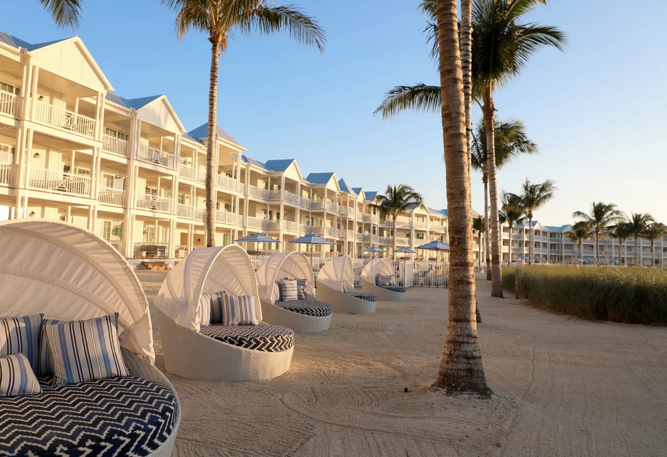 贝拉岛海滩度假村，马拉松